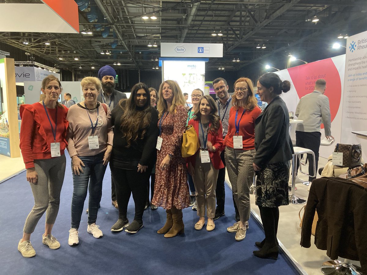 Rheum pharmacists meeting up at #BSR2022
