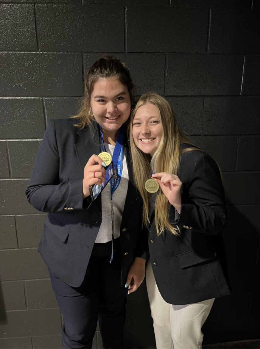 Congratulations to Ella and Abbie for making the finals in School Based Enterprise! <a href="/DecaShakopee/">Shakopee DECA</a> #shakopeeschools #shakobiz #sabernation