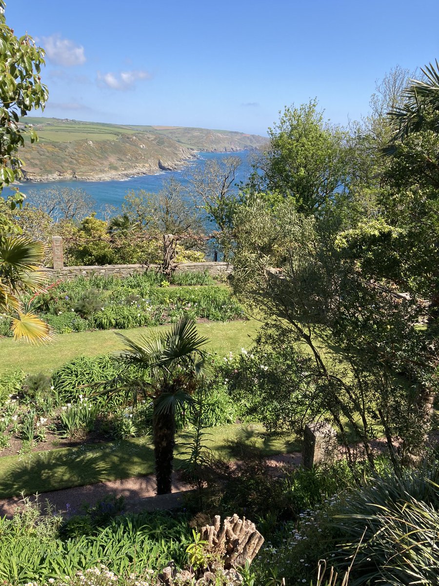 Debbie_Roxburgh's tweet photo. Discovered the stunning #Overbecks National Trust Gardens today
#Devon https://t.co/0K4nt0yMQV