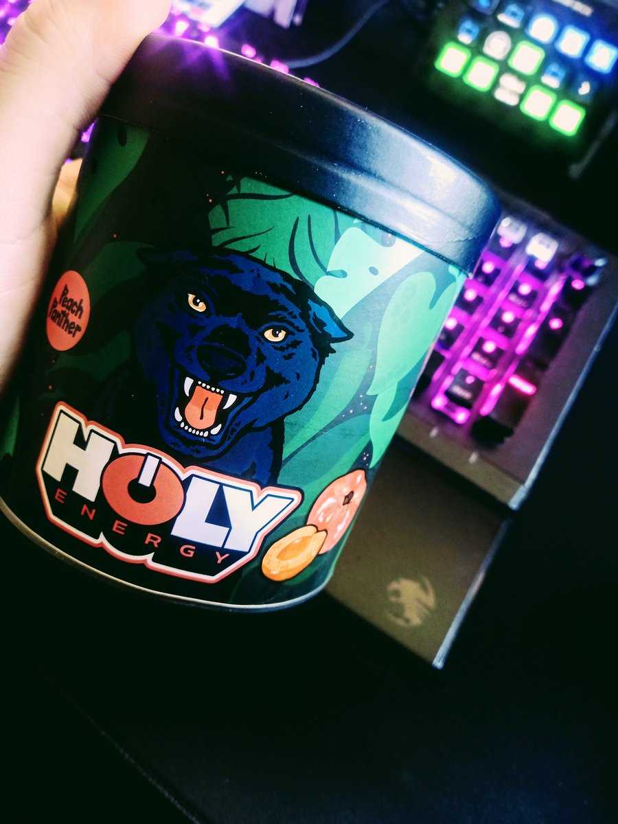 Setsukuro1's tweet photo. BUUUUUUTZZZZZ !!! HOLYYY ENERGY das neue peach panther π !! Was denkt ihr wie stellt ihr euch den geschmack vor ? π€ #holypartner
Link und gutscheincodes stehen in meiner twitch info https://t.co/F19RMEGOma ich schreib in die kommis nachher wie der schmeckt π https://t.co/J5YbHsaxGD