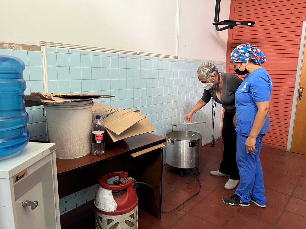 IVSSELCUARTEL's tweet photo. #22Abril | Nuestro Centro Ambulatorio  vistió de fiesta para la Celebración de sus 55’ Aniversario, 55 años brindándole Atención digna óptima y de calidad a nuestro pueblo @NicolasMaduro @MagaGutierrezV @ivssoficial https://t.co/diBfriro59