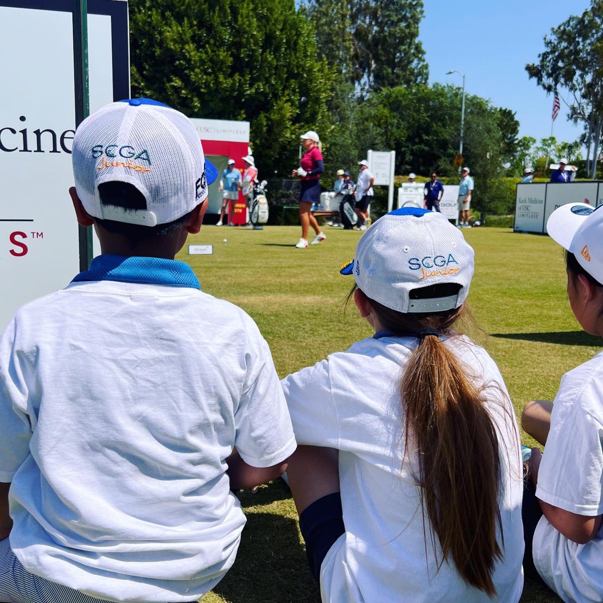 scgajunior's tweet photo. SQUAD GOALS 🙌🏽

Had a front row seat to some stellar golf @lpga_LA over the weekend. Such a cool opportunity to watch some of our LPGA favorites compete in our backyard!

Next up ➡️ @PV_Champ ⛳️🌊

#lpgagoeshollywood #juniorgolf https://t.co/Bh79WwZhNa