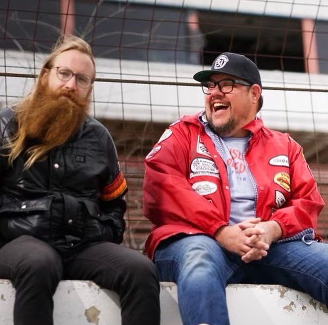 PubTableRacers tweet media