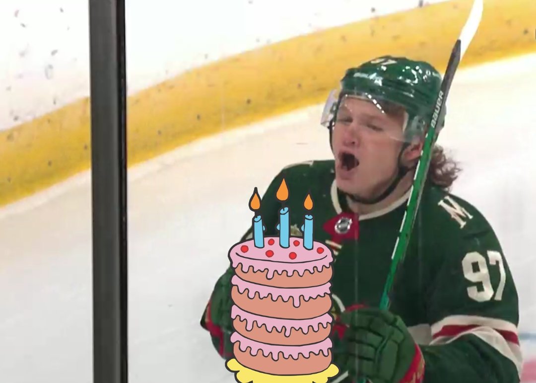 KaprizovC's tweet photo. С 25-летием, Кирилл! Мы любим вас в Миннесоте! @KaprizovKirill 
Happy 25th birthday, Kirill!! https://t.co/Egmyd77rPf