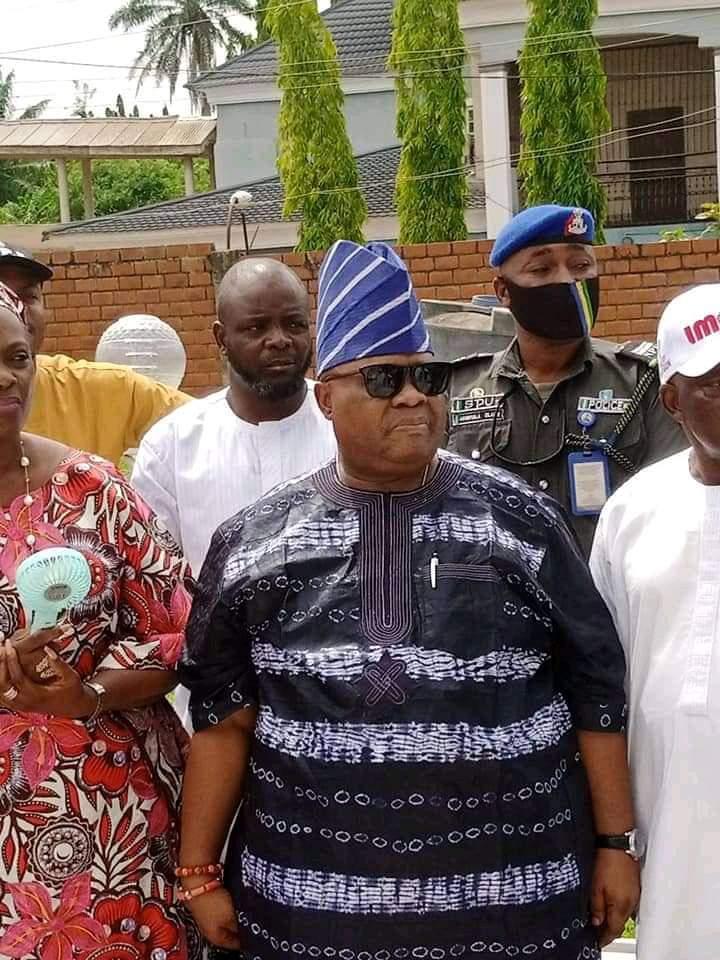 IfedolapoOsun's tweet photo. Osun PDP Governorship Campaign Election Kickstart Today In Iwo Local Government Of Osun State.
#Imole
#Adeleke2022
@IsiakaAdeleke1
@davido @SodiqTade https://t.co/KUwgAWzJir