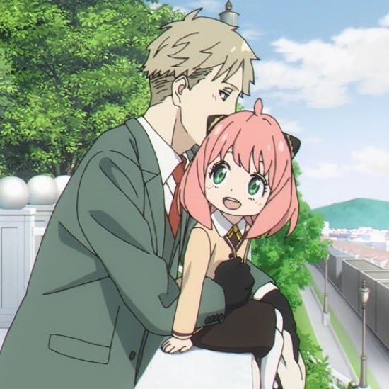 DailySxF's tweet photo. imagine having loid as your father 🥹 https://t.co/7LaIlk4Lsr