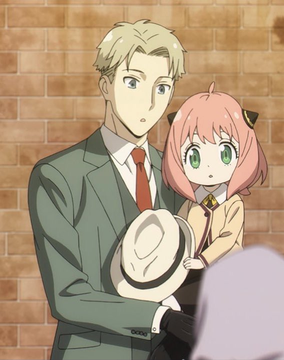 DailySxF's tweet photo. imagine having loid as your father 🥹 https://t.co/7LaIlk4Lsr
