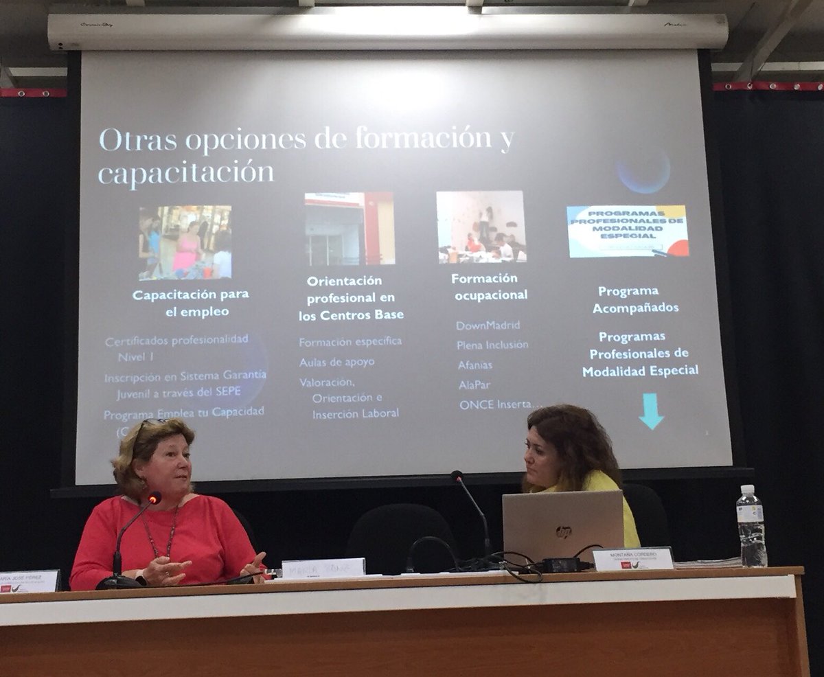 msgraciani's tweet photo. ¿Necesidades educativas especiales? ¿Inserción laboral? ¿ formación? Programa acompañados, Programas Profesionales de Modalidad Especial, capacitación para el empleo, formación ocupacional... jornada de FP en el IES Virgen de la Paz @mjpalb  nos cuenta las opciones https://t.co/PVZsX0s2S6