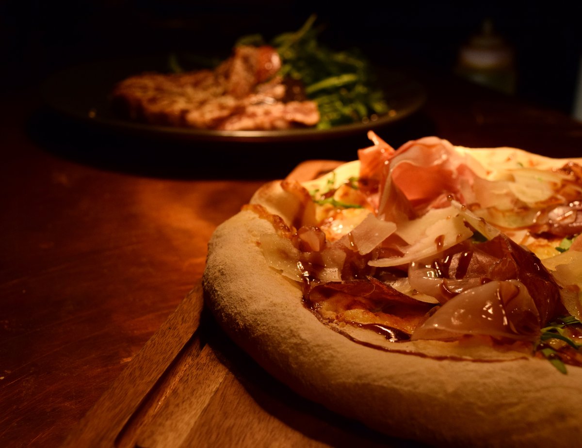 POV: you’re enjoying one of our beautiful woodfired pizzas while our Italian tuna tataky flirts with you from across the table 😏

Pop in for lunch or dinner, from 12pm daily!