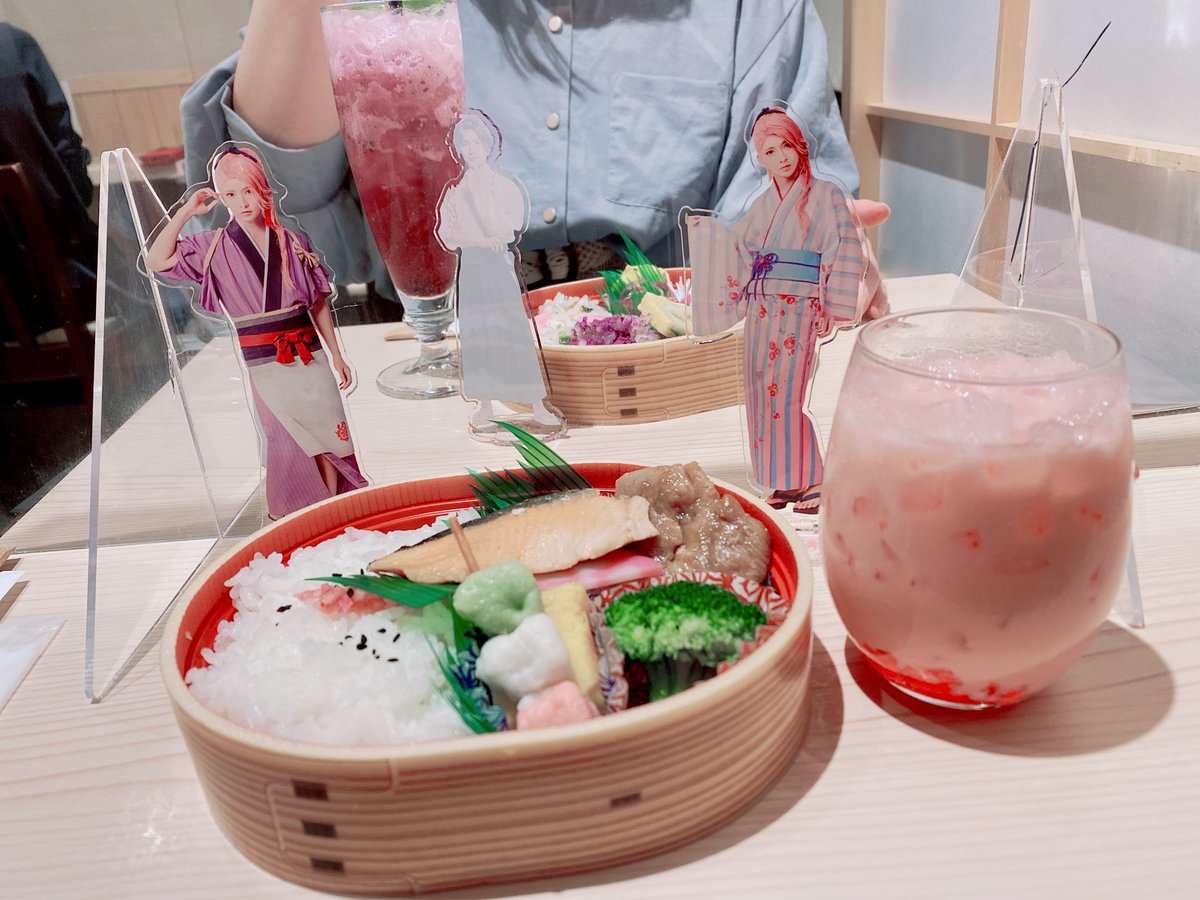 kouD0v0's tweet photo. 最近は元気に刀のオタクしてました元気です https://t.co/9Hig6e1vDG