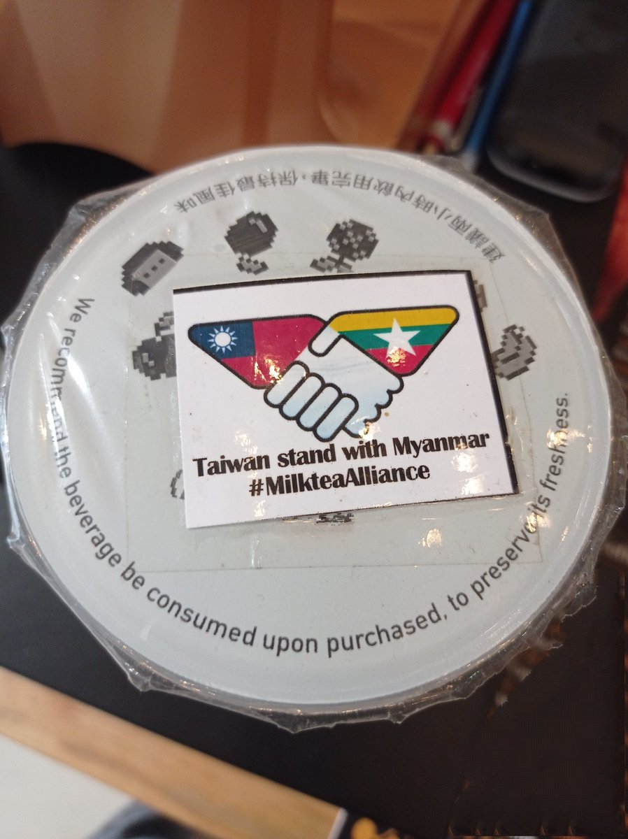 minn_robert's tweet photo. A random tea shop in Yangon be like:
☕☕☕

#MilkTeaAlliance
#TaiwanIsaCountry https://t.co/GFbWCR1LXL