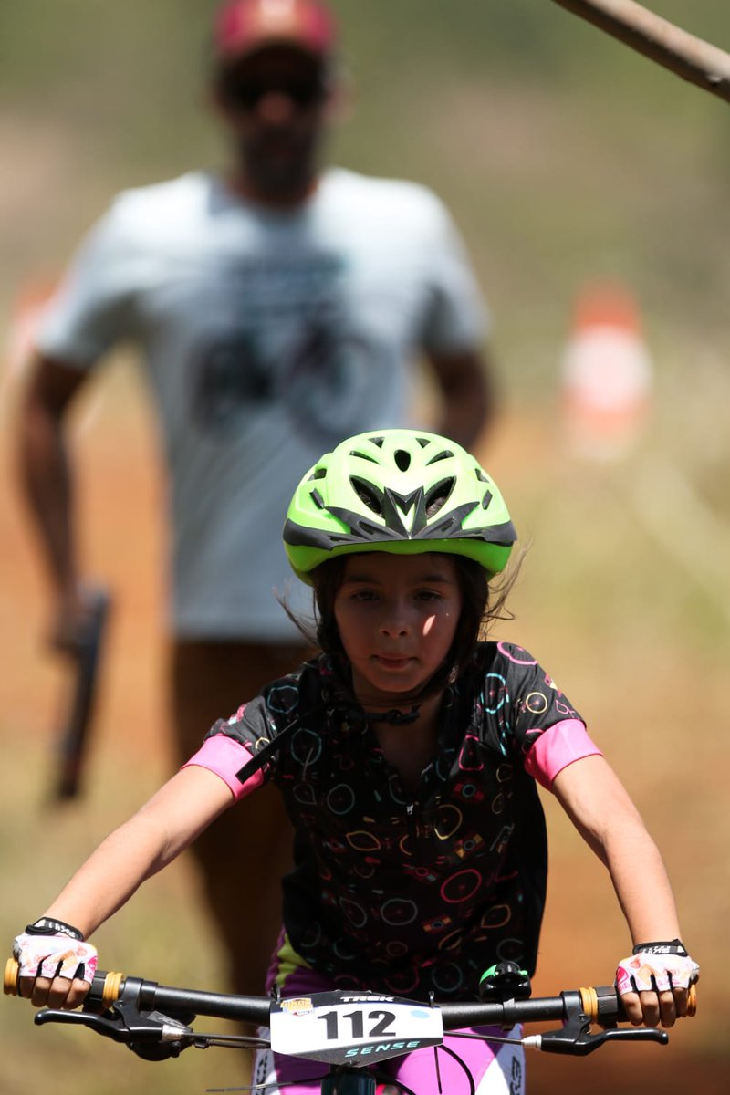 Daniel_Sard13's tweet photo. Que satisfação correr atrás e apoiar sempre!!! #mtbkids #mtblifestyle #gromriders #sensegrom #flbikes https://t.co/nmhciaZTS8