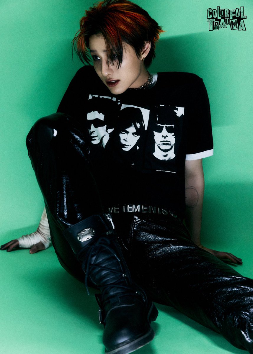 wooodzn's tweet photo. The combustion wounds on each finger became a mark of sorrow. My harrowing side is also reflected in the mournful gaze in my eyes and the pompous attitude depicted in the Trauma version concept photo. https://t.co/fDZ9EkyUKp
