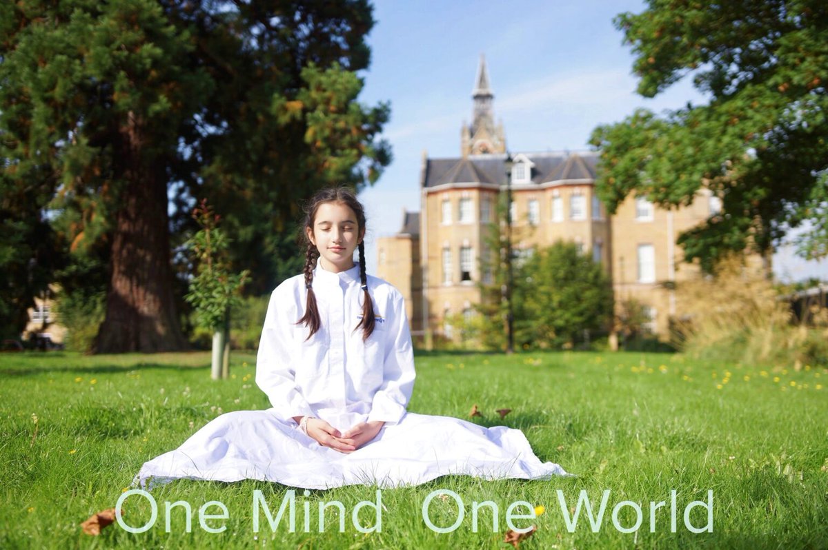 buabaiboon's tweet photo. @dwnews World peace through inner peace
#meditation #peace #EarthDay2022 #สมาธิ #วันคุ้มครองโลก #WorldPeaceThroughInnerPeace https://t.co/6kp8O7YreP