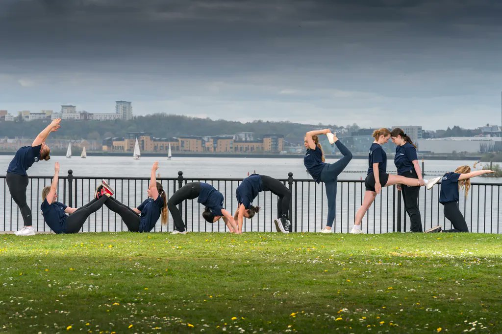 Gan arddangos #SocEnt Cymraeg arall yng nghanol dathliadau newid enw Canolfan Cydweithredol Cymru i Gwmpas, aethom i ymweld â <a href="/RubiconDance/">Rubicon Dance</a>. Helpu cymunedau i gyrraedd lle maen nhw eisiau bod sy'n bob amser wrth galon ethos Cwmpas. Diolch am ddawnsio gyda ni! #NiYwCwmpas
