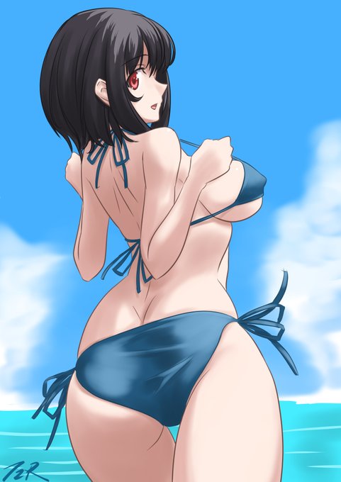 #あなたのTLに重巡を
去年の水着 