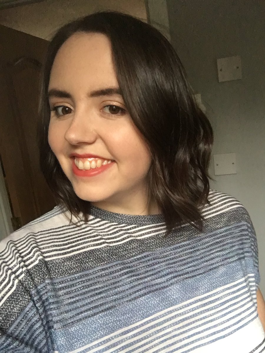 HayleySLT's tweet photo. 26th april seems to be a significant date for me:
5 years ago i completed my cabin crew training and got my wings
3 years ago i cut 15 inches off my hair to donate to the little princess trust

today i completed my CPE to finish my degree 🥳 almost an SLT!! https://t.co/ZZbY6ppSEl