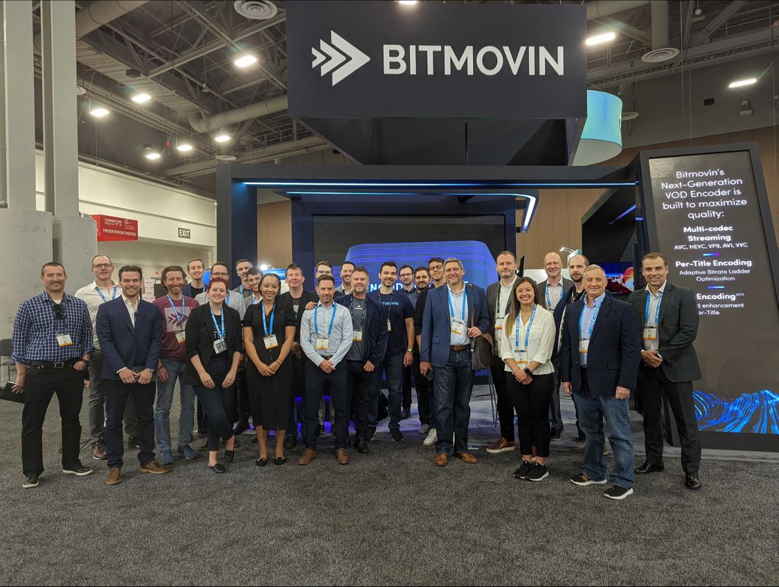 bitmovin's tweet photo. #NABSHOW DAY 3 🥁
Don't roll the dice and miss the chance to talk to us in person 🤝
Book a meeting with us or stop by our booth at W10109: https://t.co/RnqZvjuqmt

#nabshow2022 #nabshow #broadcast #daretostream #futureofvideo https://t.co/FSosuyFquh