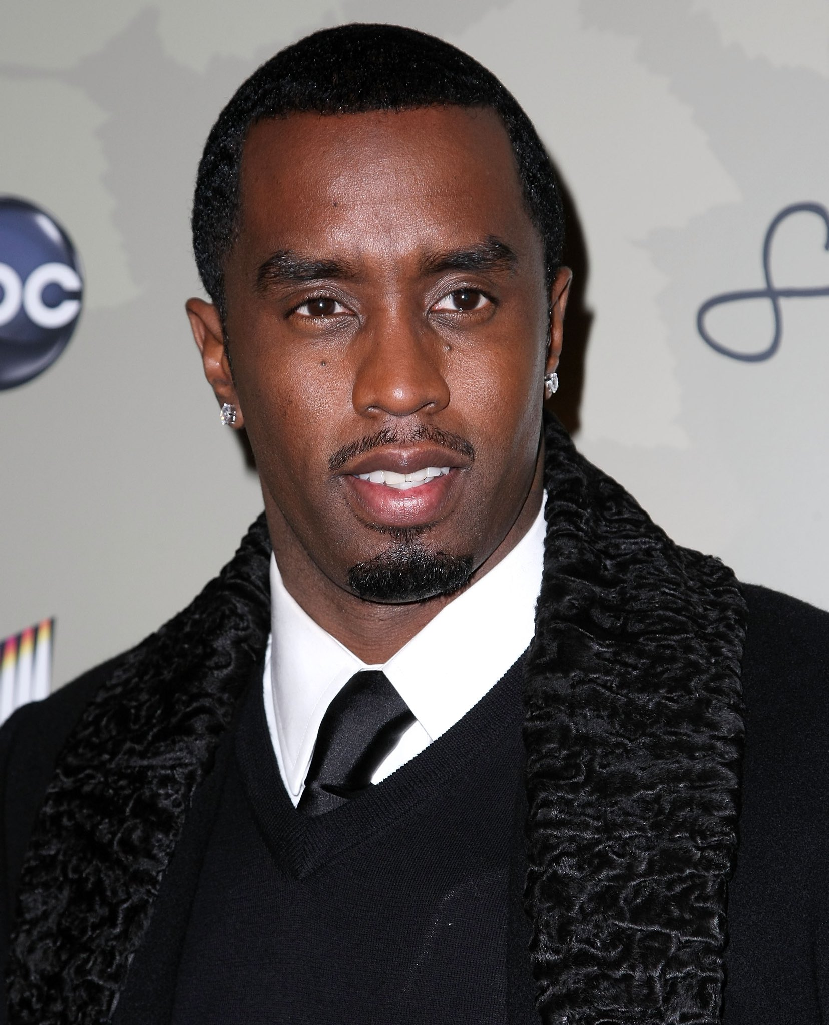 XXL Magazine on Twitter "⬇️ TODAY IN HIPHOP ⬇️ 2004 Diddy makes his Broadway debut in A