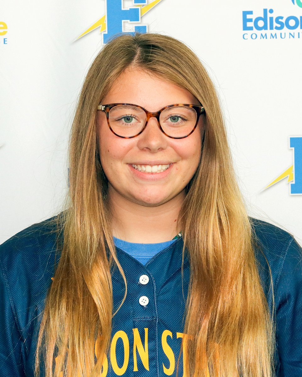 PLAYER OF THE WEEK

Olivia Place, Edison State

Batted 15-for-21 (.714) with three doubles, nine RBI and 10 runs scored. 

Recorded multiple hits in all six contests, and registered both multiple runs and RBI in four of six games with at least one run in each.