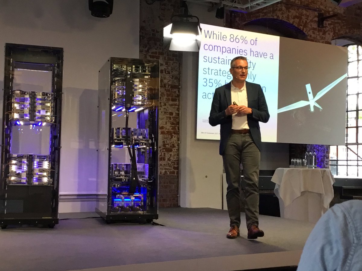 Walter Auerochs tweet media