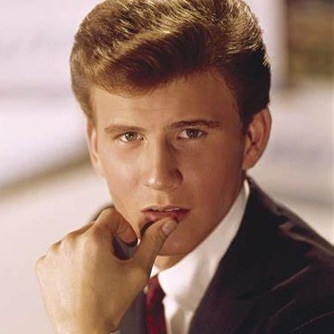 DrBuzz_Forensic's tweet photo. Singer Bobby Rydell was #BornOnThisDay, April 26, 1942. A #1960s teen-idol with hit songs; "#WildOne", "#Volare" &"#ForgetHim",he appeared on TV & in film; Bye Bye Birdie (1963). A top performer, he continued to tour up until his passing, April 5, 2022 (apt 79)from pneumonia #RIP https://t.co/nNYv2ZiRNO