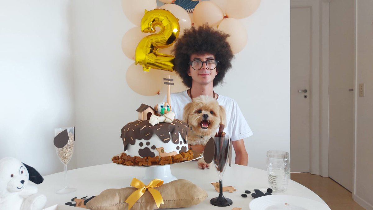 llligeiro's tweet photo. foi aniversário do do zen o meu cachorro parabéns zen
parabéns zen o meu cachorro
aniversário do meu cachorro zen parabéns 
parabéns meu cachorrinho zen foi o seu aniversário 👏🏻👏🏻 https://t.co/mDDGFpwykZ