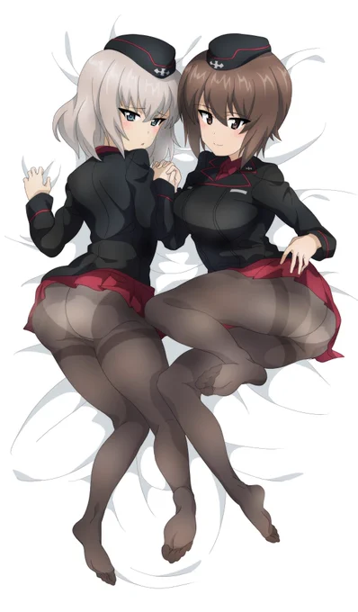黒森峰で黒タイツ 