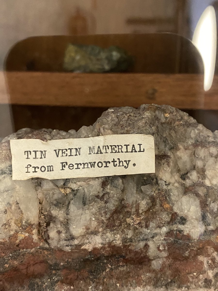 jonmajor33's tweet image. Sounds like a @RealTimVine tribute act from Fernworthy who does puns about stones #thatsabigrock