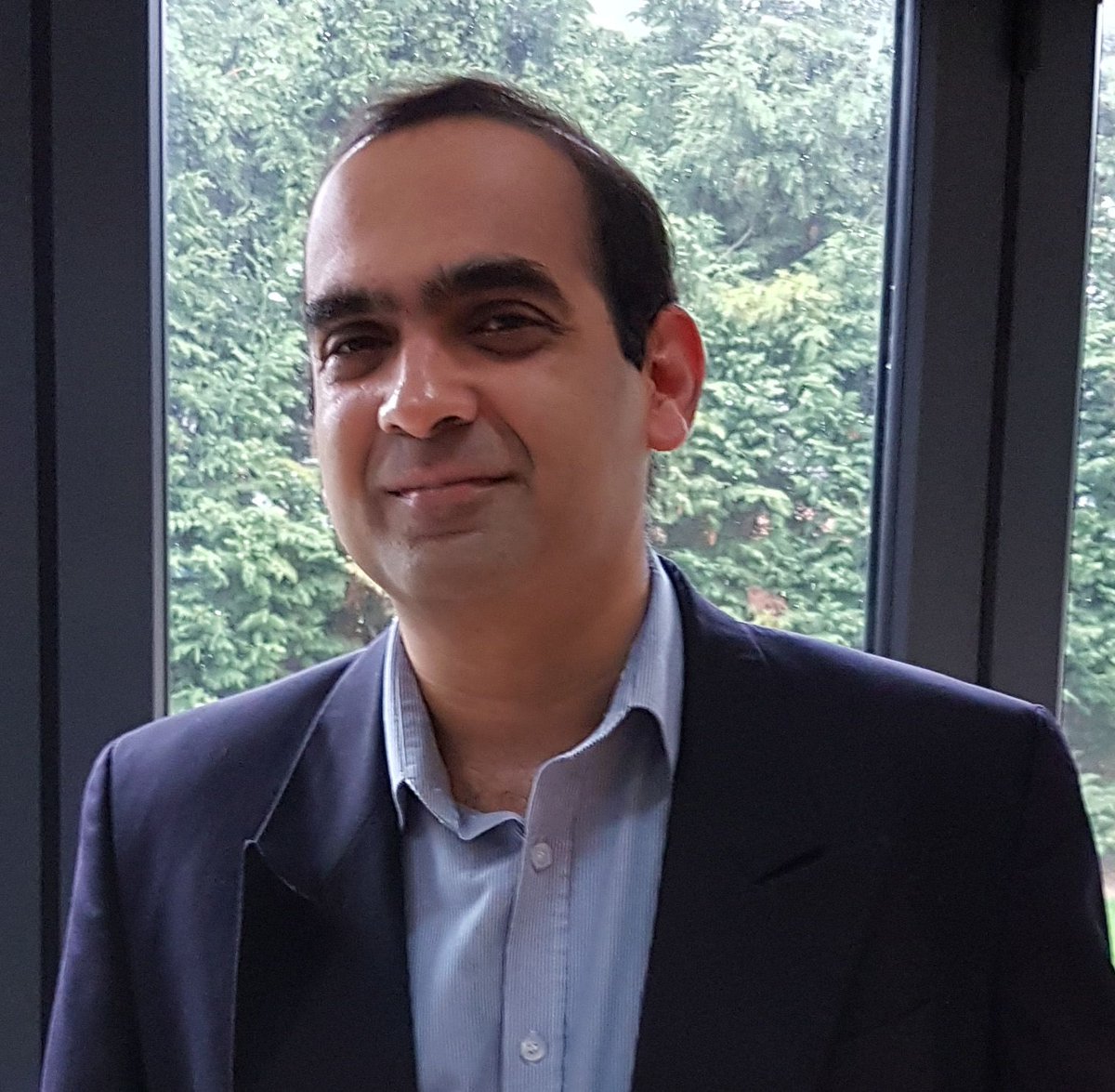 Congratulations to Pembroke Fellow Professor Vikram Deshpande (1999), who has been awarded an Advanced Grant by <a href="/ERC_Research/">European Research Council (ERC)</a>. Vikram's grant will support his research project into 'graph-based learning and design of advanced mechanical metamaterials'.

cam.ac.uk/stories/cambri…