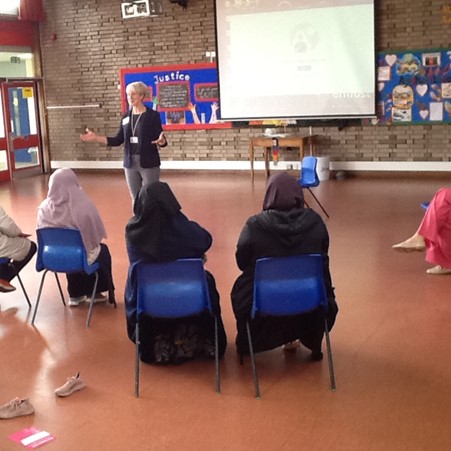 Lovely parent support session at St Georges Newtown this morning, covering a range of topics including sharing, being a great role model and managing feelings at home. Children don't come with instructions! #parenting #SEMH
