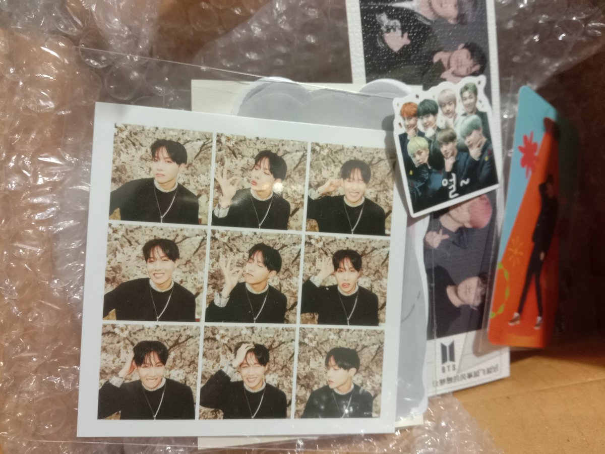 palmkpop1_k's tweet photo. ได้รับน้องแล้ว ปลอดภัยดีมาก💜#FriendSeoulso https://t.co/UEBHFTyjtz