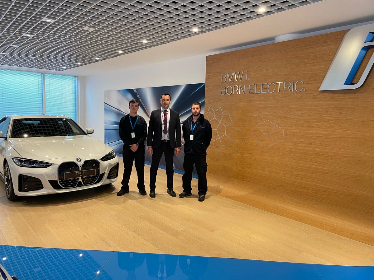 Autoclenz's tweet photo. We are delighted to be launching our services in BMW UK this week 🤩

Thanks to everyone for welcoming the team, Andrii Zvarych (ACS Divisional Support Manager), &amp; to everyone involved in the launch. We look forward to a long and successful partnership. 🤝

 #Autoclenz #BMWUK https://t.co/gZ8eIK3ior