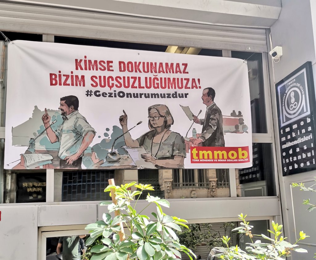 Kimse
Dokunamaz
Bizim
Suçsuzluğumuza!
#GeziOnurumuzdur
