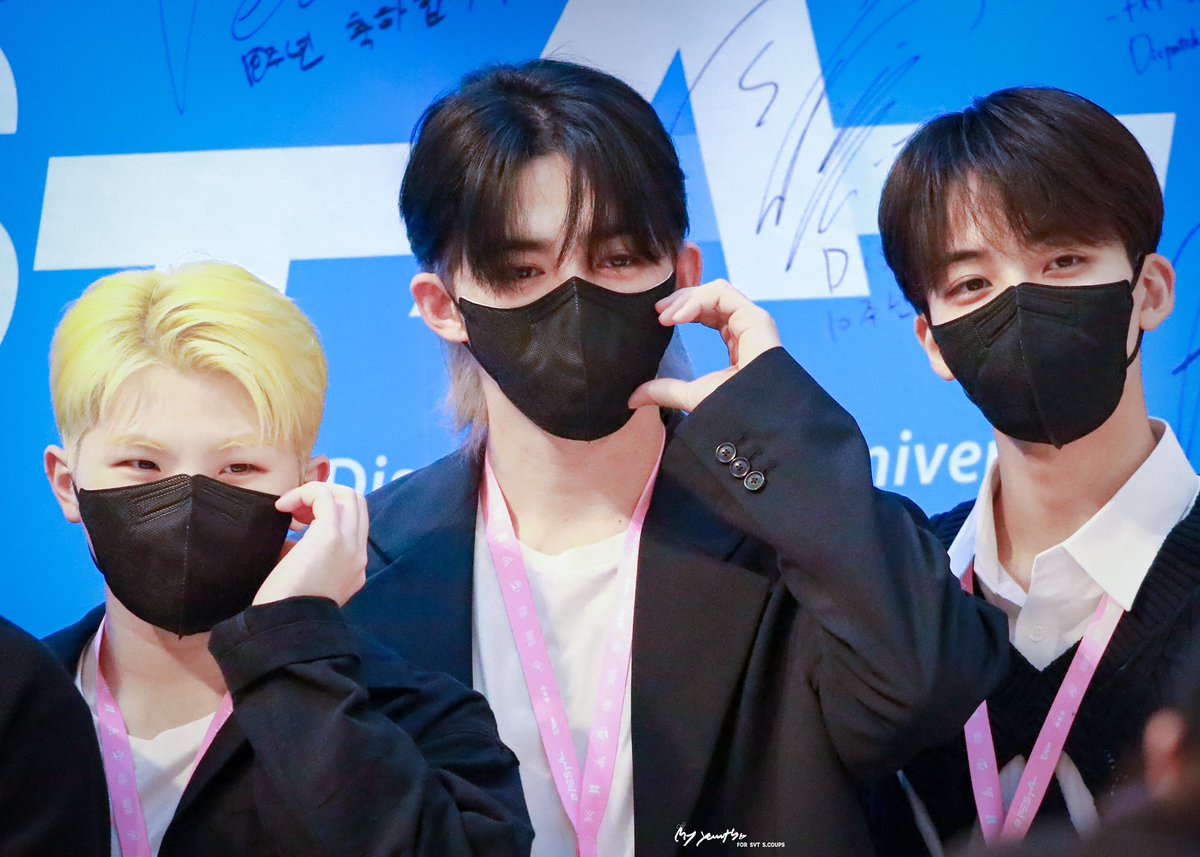 MyYouth0808's tweet photo. 220426 디페스타 
우아해 체리해 하니해😆
#최승철 #승철 #SCOUPS #에스쿱스 #エスクプス
#세븐틴         #SEVENTEEN https://t.co/Z0fhSbJeYH