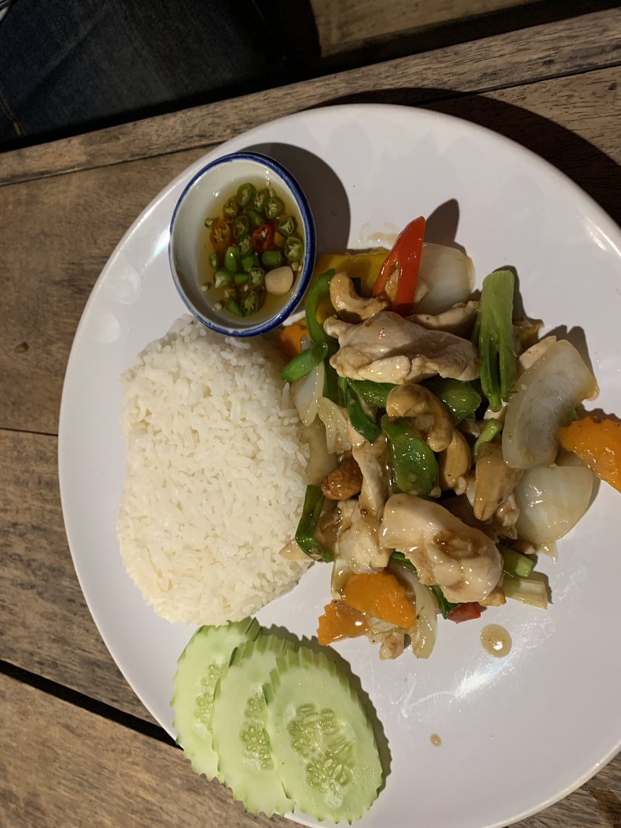 A night of #Thailand food for us at The #Pingriver restaurant. Including Chicken Ankles 😂😂😮