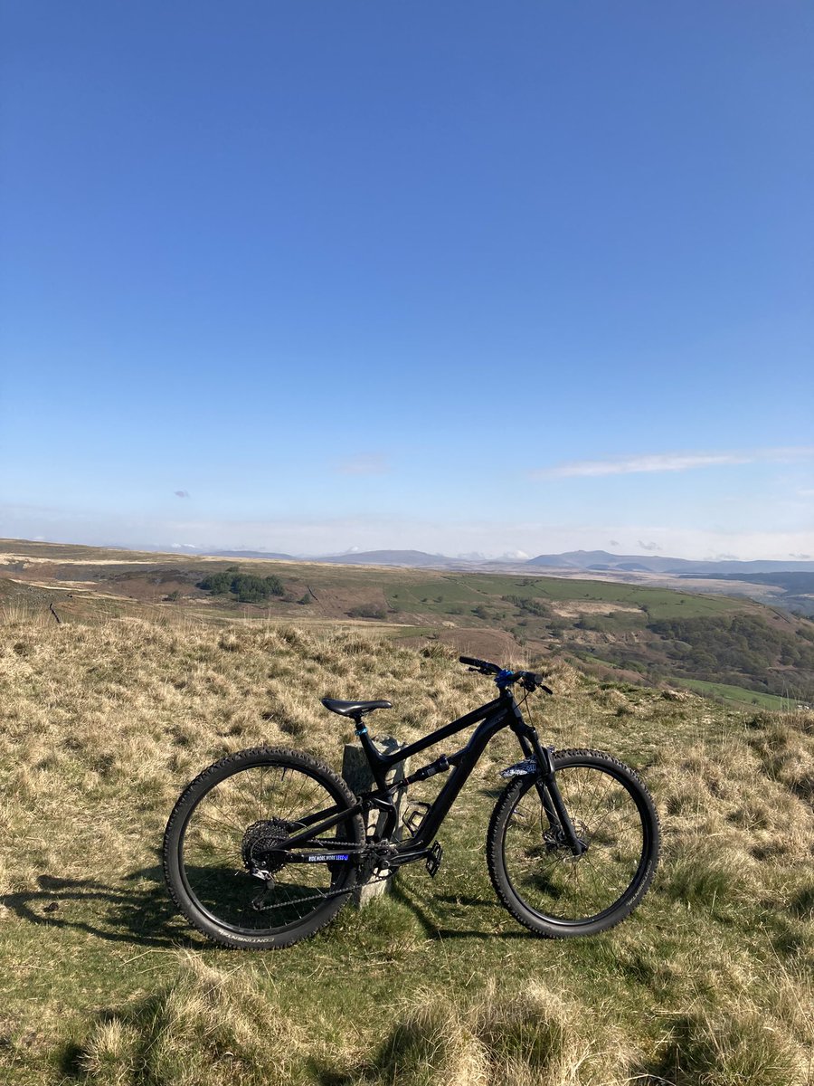 JulianJ80289895's tweet photo. Dare valley loop b4 work, absolutely stunning in the South Wales valleys again! ๐ด๓ ง๓ ข๓ ท๓ ฌ๓ ณ๓ ฟโ๏ธโฆ everything so dry and fastโฆ.๐จ๐ค๐#mtblife #totalmtb #walesneverfails #welshvalleys #ridehabit #lovewhereyoulive #darevalley #absoultemtb #lifebehindbars #welshviews https://t.co/h24eSYOORv