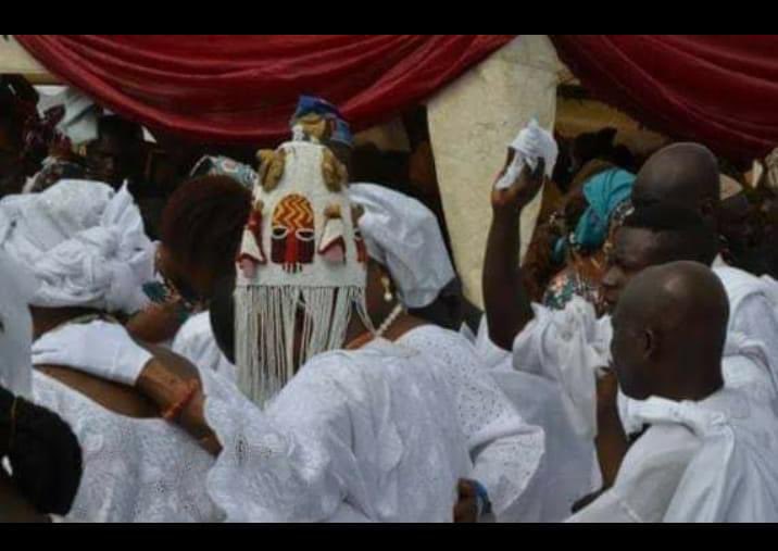 CHRONOLOGICAL HISTORY OF THE ALAAFIN OF THE OYO EMPIRE (c.1210 to date) 

The Alaafin was an absolut...