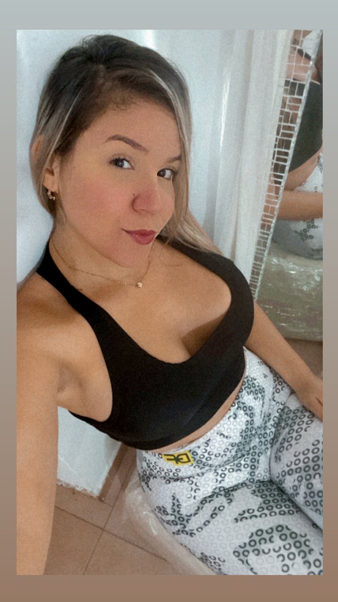 maria_perovic's tweet photo. Martes de buena vibra 💫 https://t.co/rxRDGfGwjC