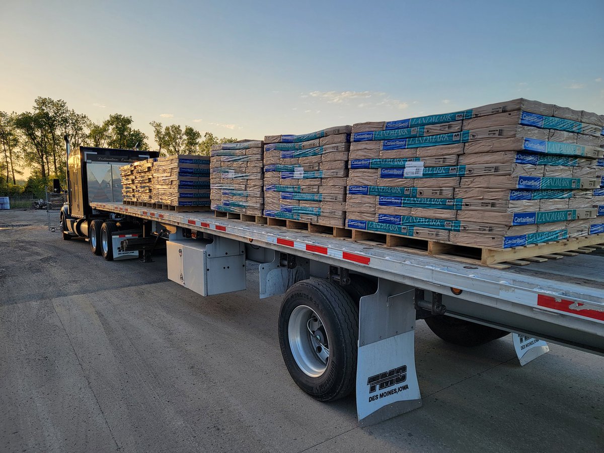 beasz90's tweet photo. Unload #certainteed this morning
#tmctransportation https://t.co/W63CxaAKUU