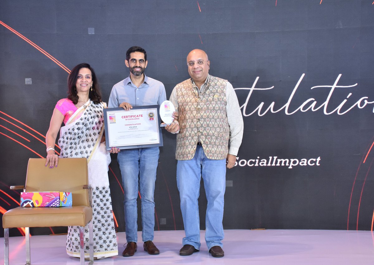 thenudge_in's tweet photo. Our CEO, @atulsatija winning the @BWBusinessworld Social Impact Award on behalf of all #nudgesters is a reminder of the importance of the work we do. As we continue to work towards a poverty-free India, this serves as an inspiration to us all.

#proudtobeanudgester https://t.co/lahslbsCbJ