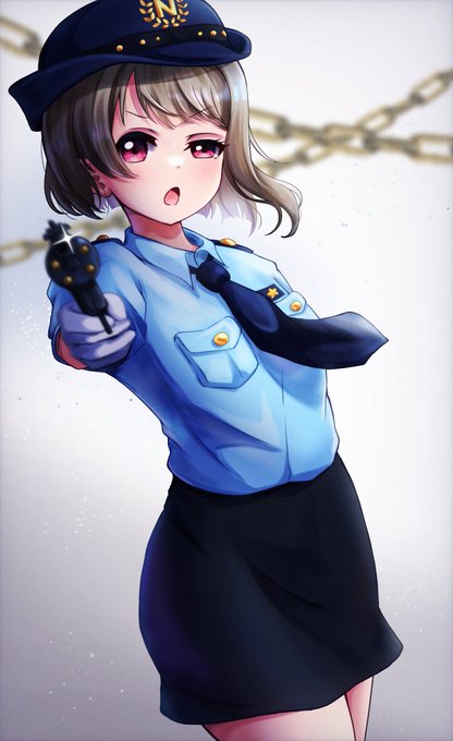 動かないでください!
先輩のハート(心臓)撃ち抜いちゃいますよ! 