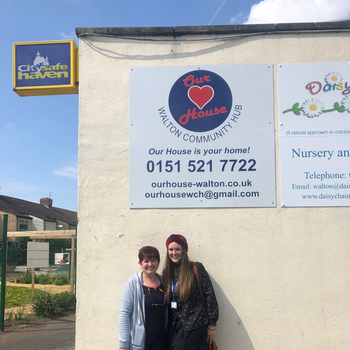 Our Linkworker Isobel is at @our_walton supporting patients in their Women's Anxiety Management 5 week course starting today! Here with centre manager Julie 👇 #WeAreCitizensAdvice