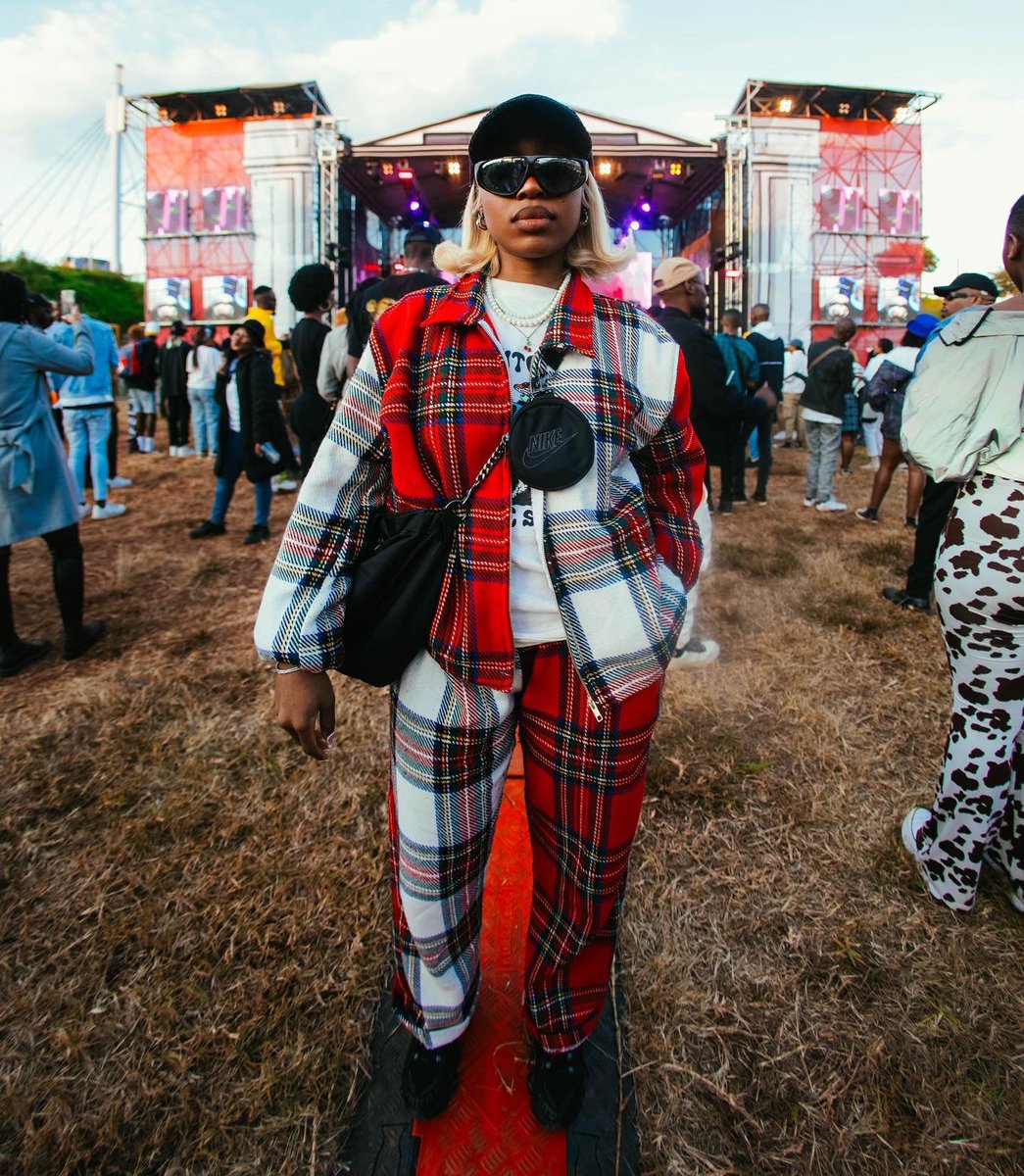 Fashion MOEments tweet media