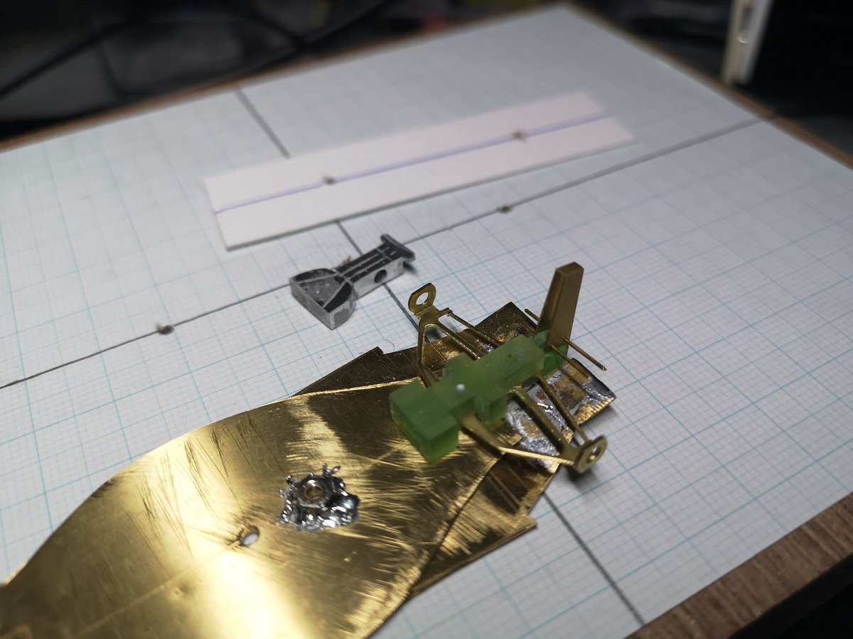 n_mansell2012's tweet photo. エンジンブロックの収まりがわるいので、3Dプリンタで作り直しました。こういうとき便利です。
#All_That_Competition_Car
#MERI
#F642
#43ミニカー
#3Ｄプリンタ
#elegoo https://t.co/qUgTC5I646