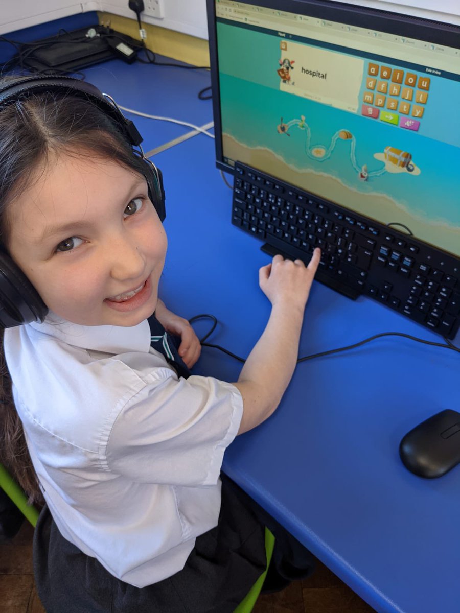 BranielPS's tweet photo. Y4K are exploring the amazing @just2easy_com resource to present work on our Sport topic. We are using this resource to develop our digital and technical skills. 🖥️ #PrimaryICT #DigitalLiteracy https://t.co/3CZW9KSckH