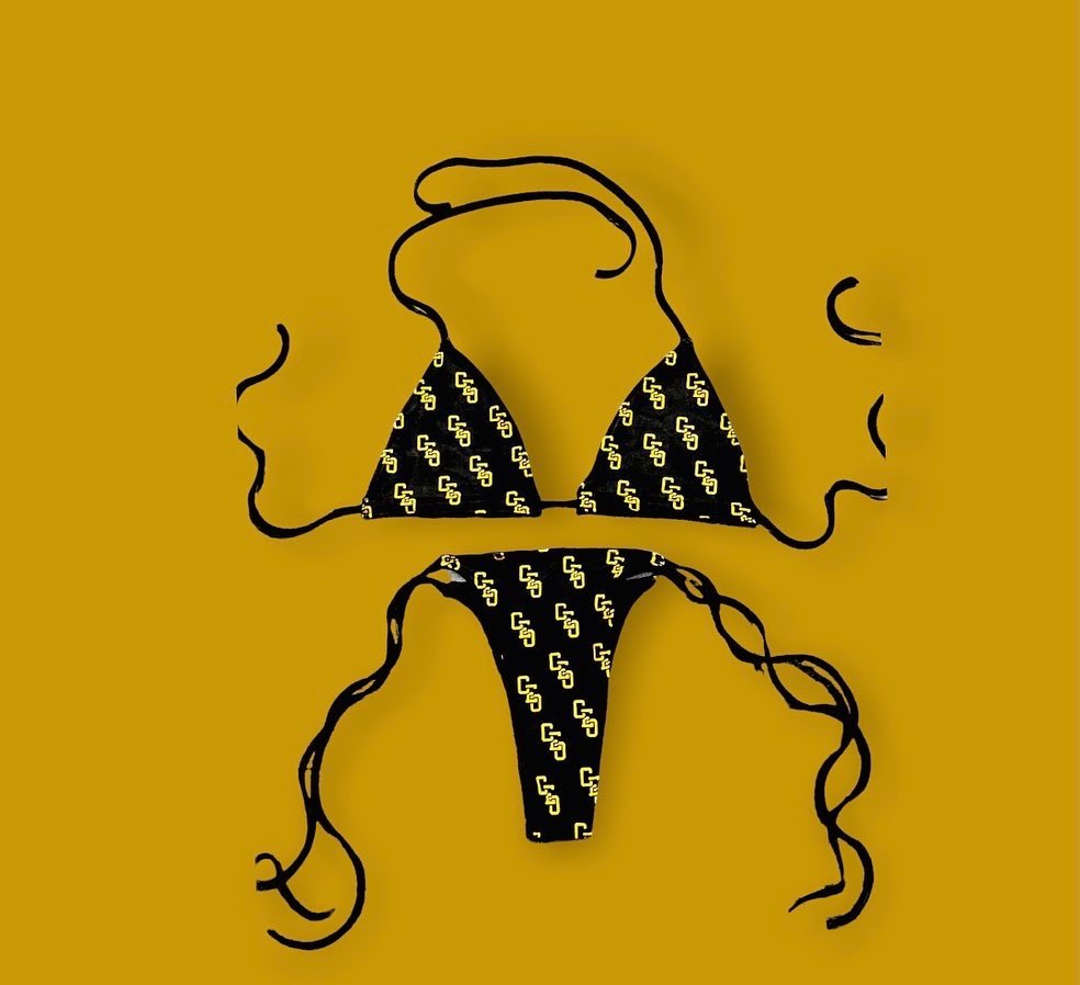Charless_Carter's tweet photo. Thought We Where Done?!
Our New CEO Bikinis &amp; Trunks are now available for purchase. 

Style: Black &amp; Gold ⚫️🟡
•Highly Exclusive
•Protective Mesh Lining 
•Excellent Quality 
•Fashionable 
•Swim Trunks: Mesh Lining 

Instagram: @CEOINC_ 

Grab Your Swim Needs w/ CEO 🌴 https://t.co/bCnacLzddW
