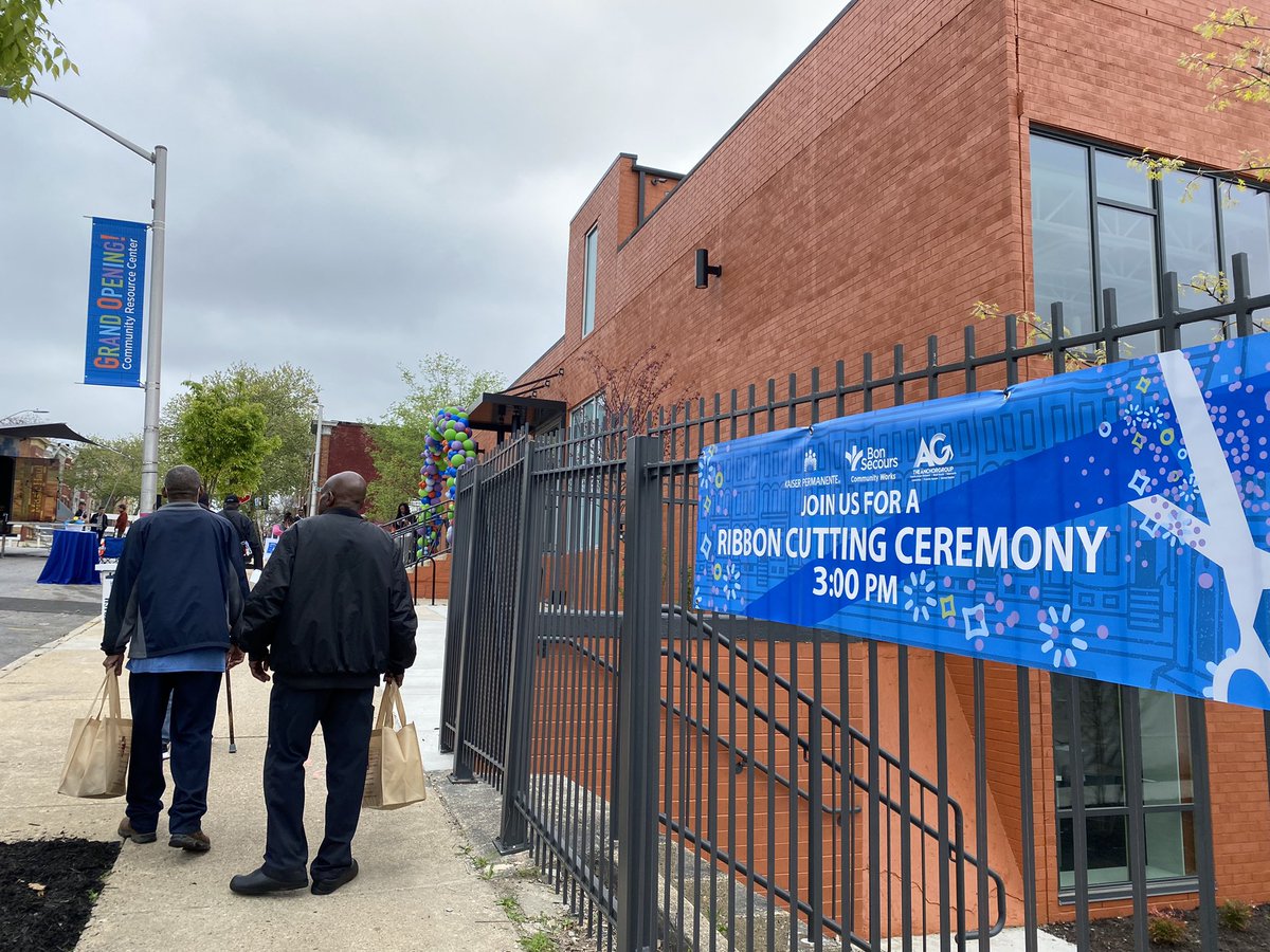 👇See you at 31 S Payson at 3 for the Ribbon Cutting Ceremony! <a href="/KPMidAtlantic/">Kaiser Permanente</a> <a href="/26_NFulton/">Community Works</a>