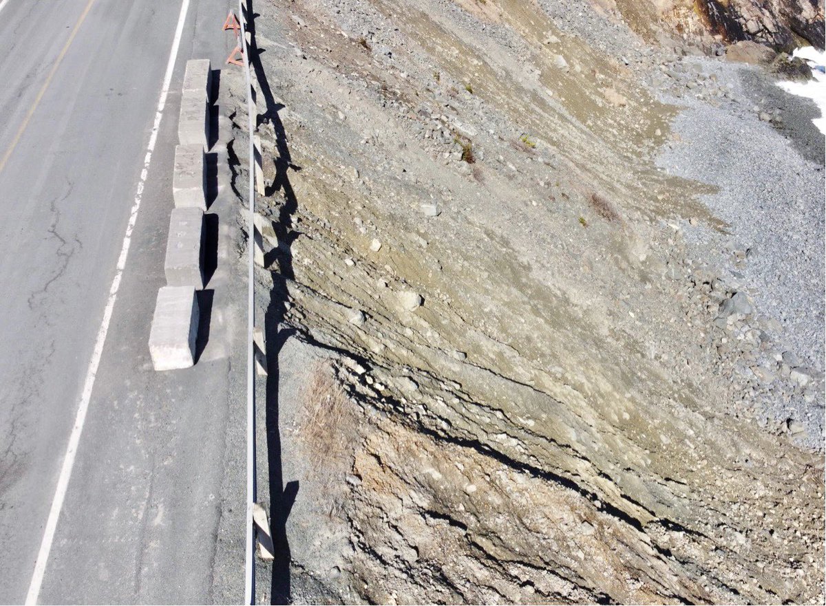 Ashley_LBMCOC's tweet photo. Our coastline is a stunning scenic route but it comes with safety concerns that need to be addressed! Minister @ElvisLoveless have you visited the site? @PremierofNL have you? This can’t be forgotten about! Thank you MHA @wall_joedy &amp; MHA @davidbrazil10 for help #nltraffic #nlwx https://t.co/DGjmV8mUTW