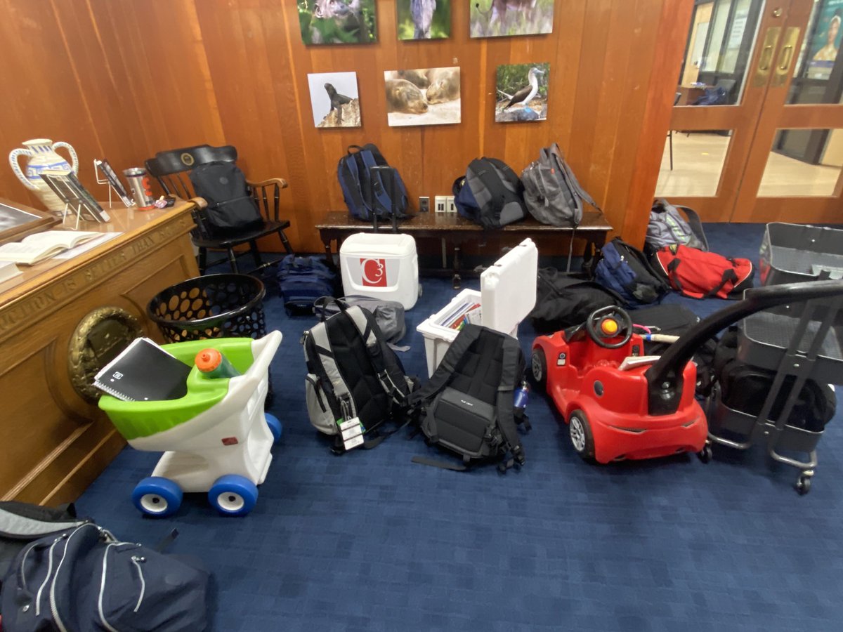 PennCharterLibs's tweet photo. It’s Anything But a Backpack Day at PC and here’s some of the creative ideas found in Gummere Library! https://t.co/yOulCa7enk